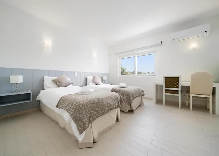 Contemporary Flat A Few Steps From The #1944 *